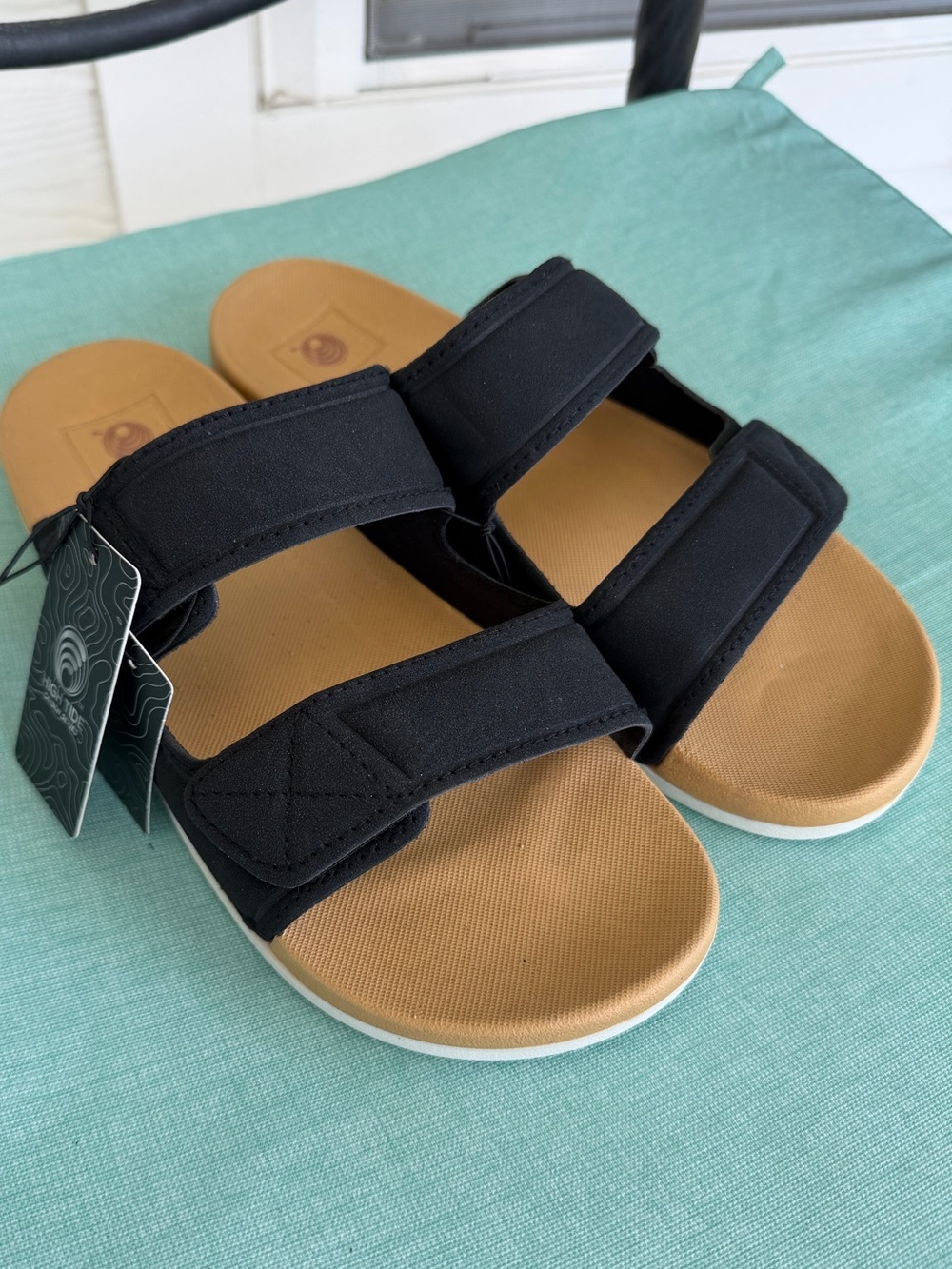 NWT Women’s High Tide Carbon Series Zuma Sandal/Slides! SZ. 9